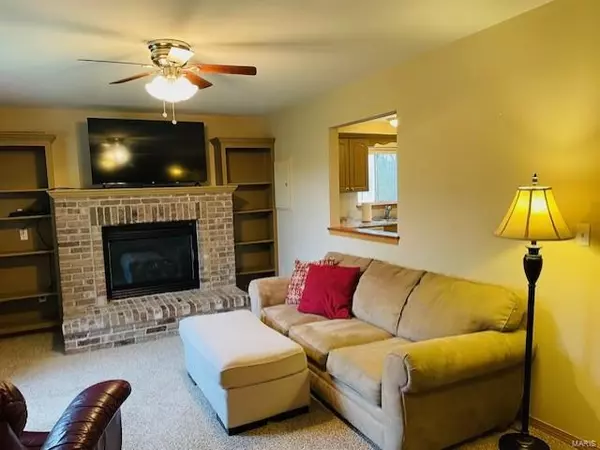 Augusta, MO 63332,6341 S Highway 94