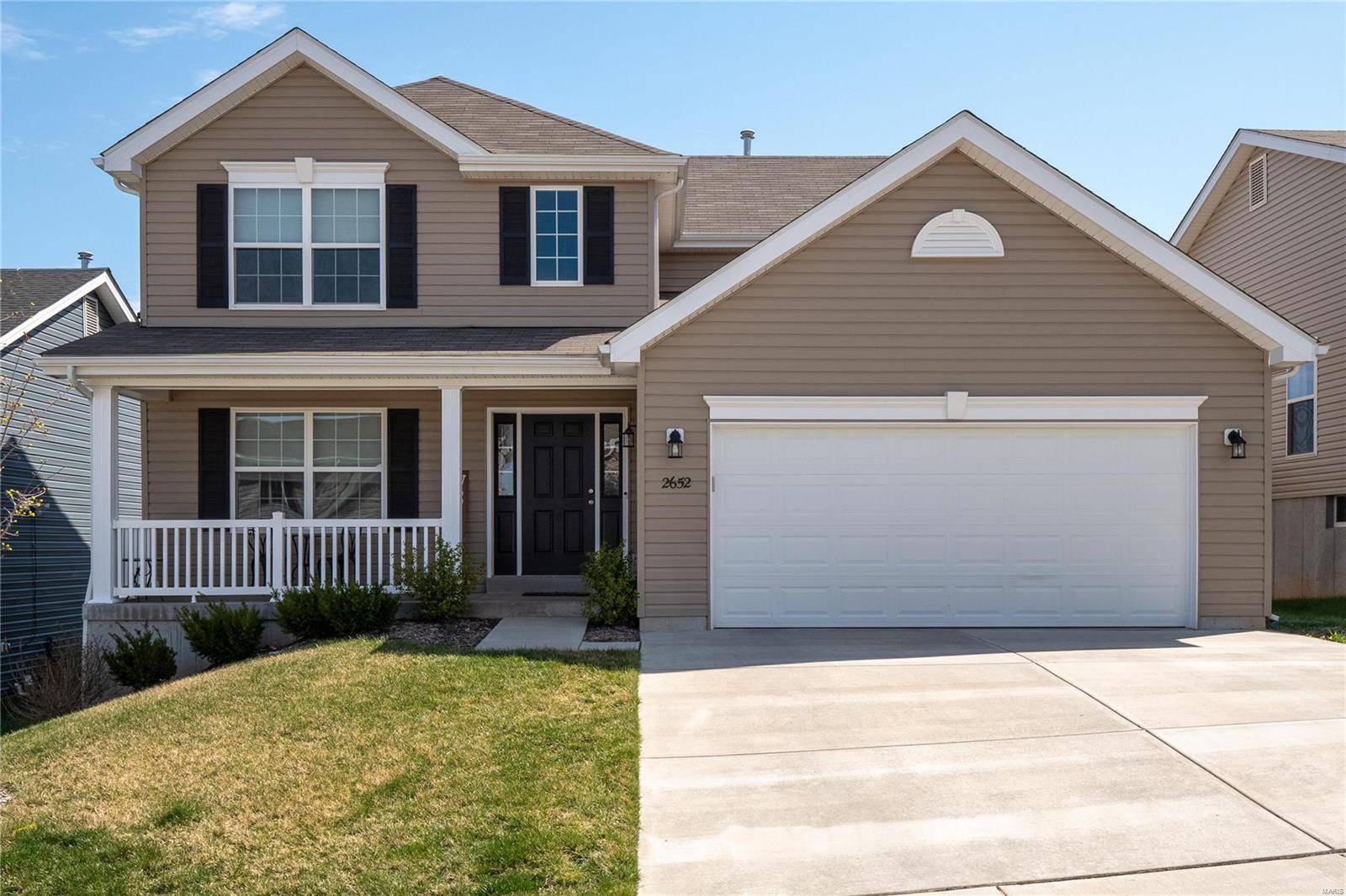 2652 Winding Valley DR, Fenton, MO 63026