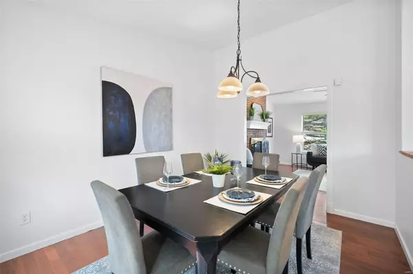 Webster Groves, MO 63119,1541 Grant RD