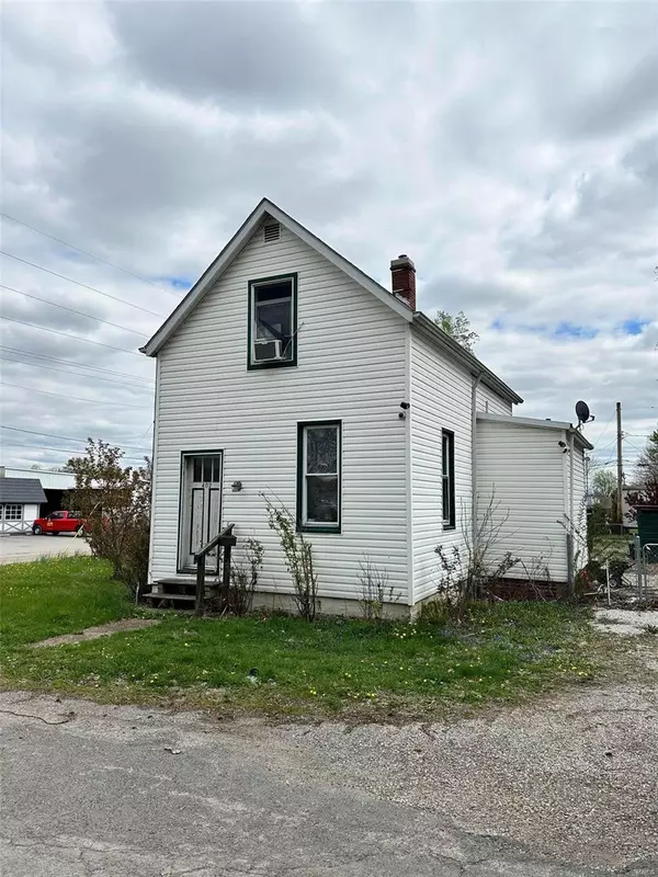 402 S 23rd ST, Belleville, IL 62226