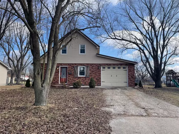Chaffee, MO 63740,118 E Clarman