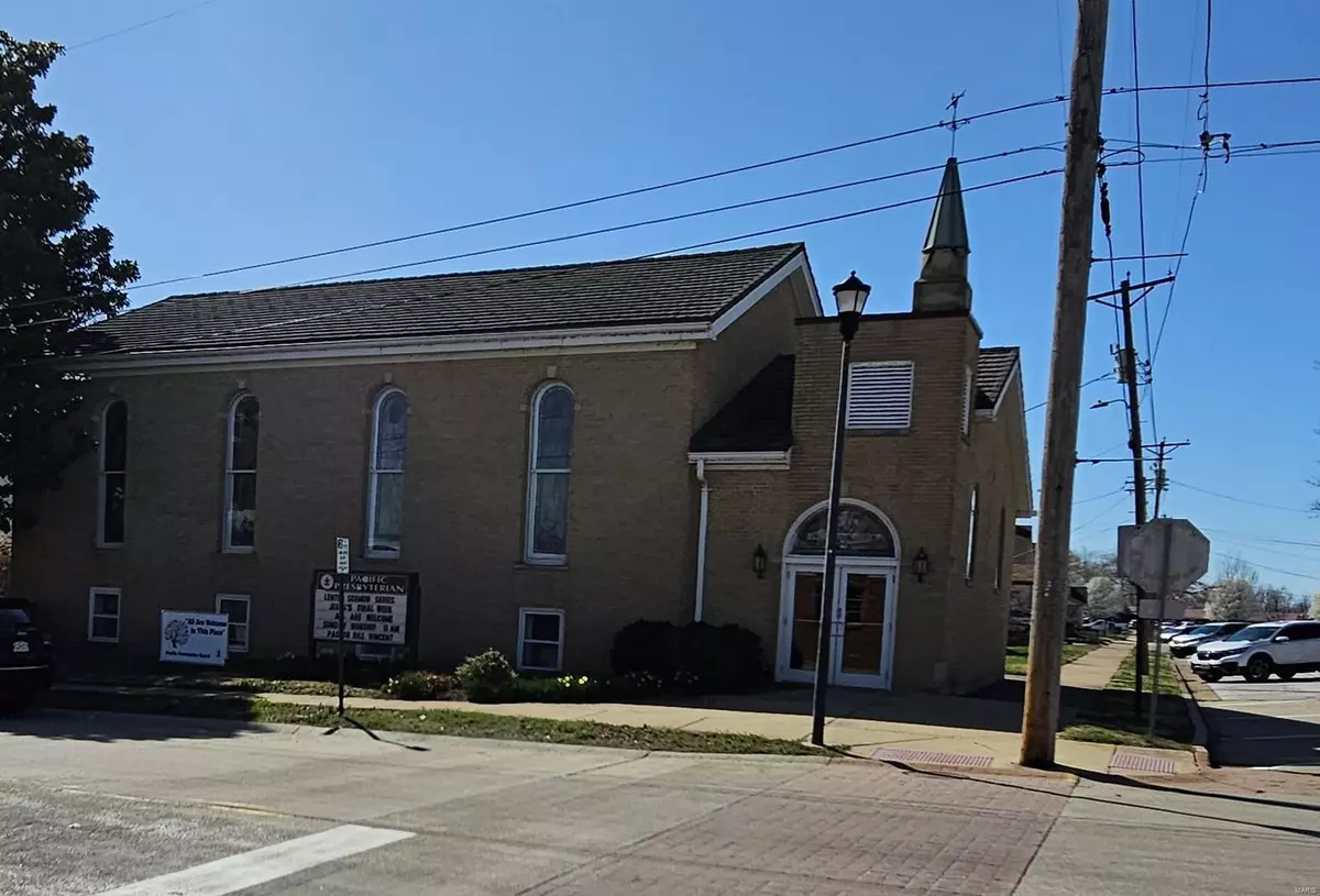 Pacific, MO 63069,410 W St. Louis ST