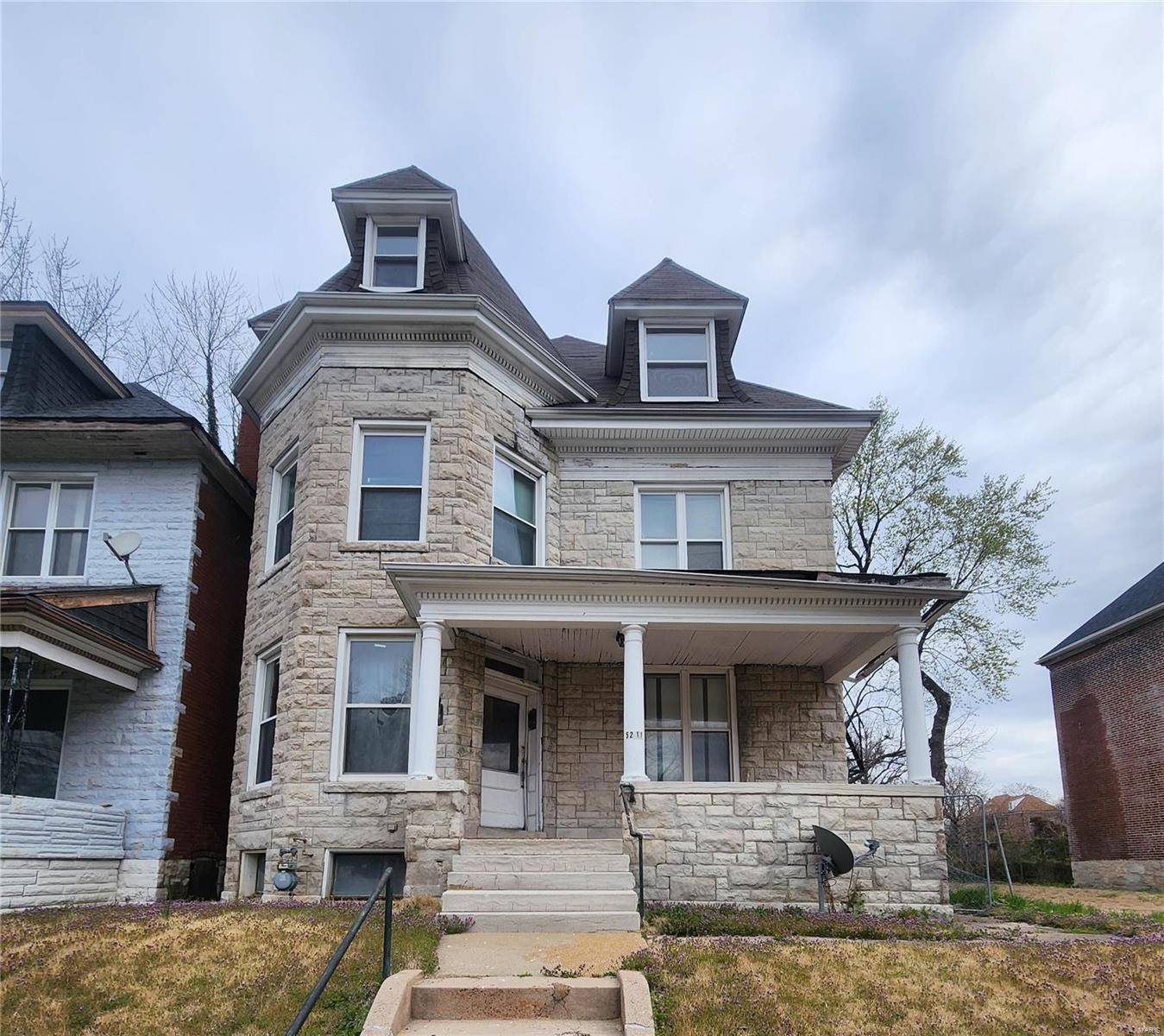 St Louis, MO 63113,5211 Ridge AVE