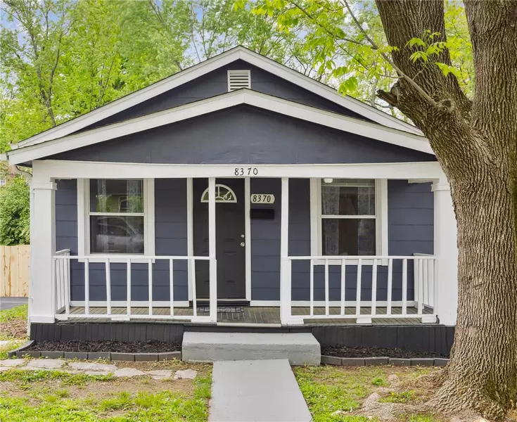 8370 Madison AVE, St Louis, MO 63114