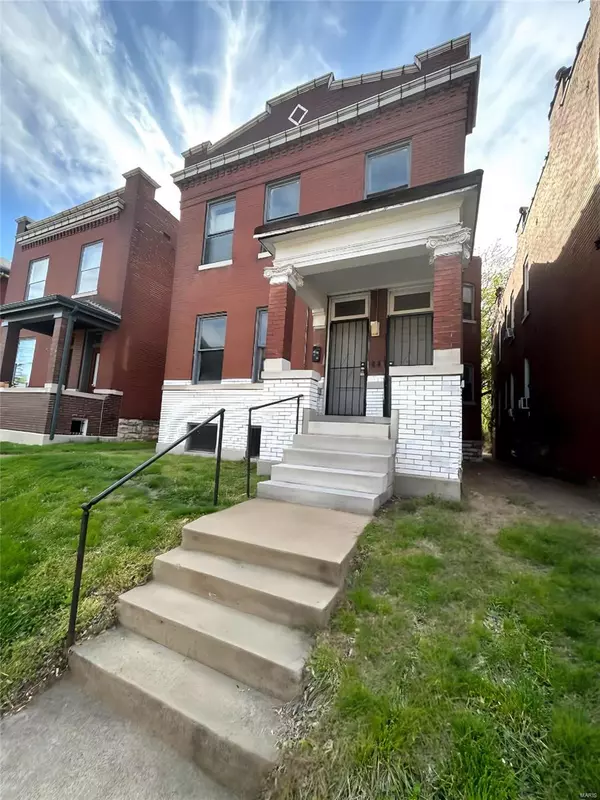 St Louis, MO 63118,3445 Iowa AVE