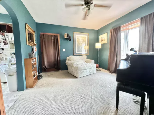 Godfrey, IL 62035,2800 Norwood LN