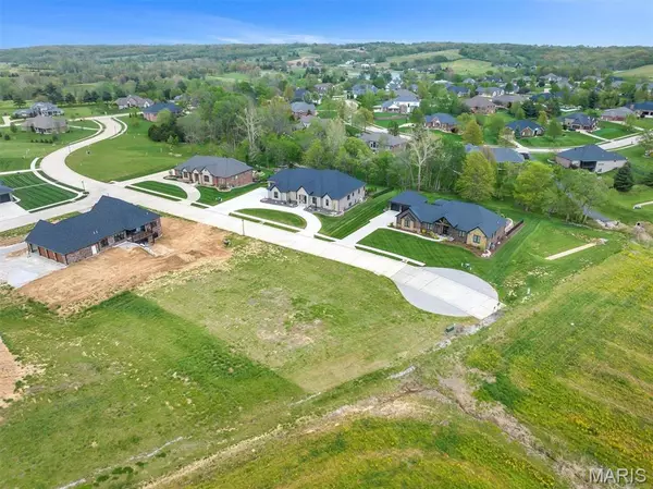 Columbia, IL 62236,1539 Frost Landing