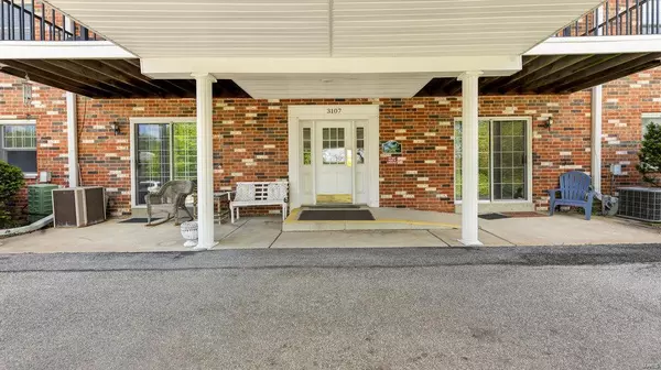 Bridgeton, MO 63044,3107 Garnette DR #D7