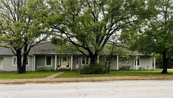 1331 California DR, Rolla, MO 65401