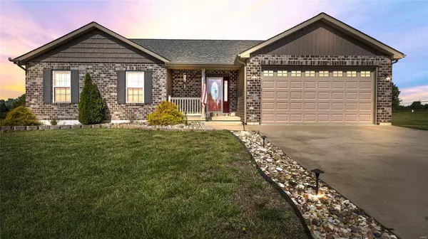 1007 Wolf Creek DR, Farmington, MO 63640