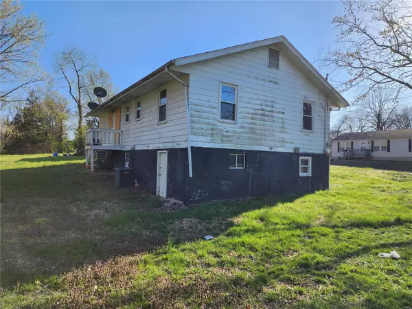 Carbondale, IL 62901,409 Robert A Stalls