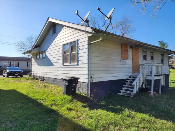 Carbondale, IL 62901,409 Robert A Stalls