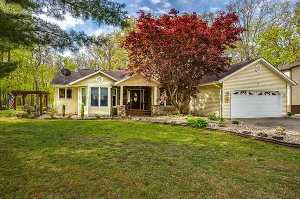 Mount Olive, IL 62069,22263 Washer RD