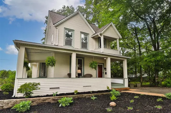 Webster Groves, MO 63119,720 Garden