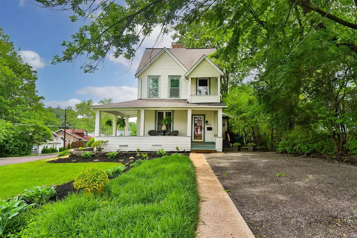 Webster Groves, MO 63119,720 Garden