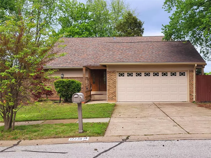 12238 Trailoaks CT, Black Jack, MO 63033