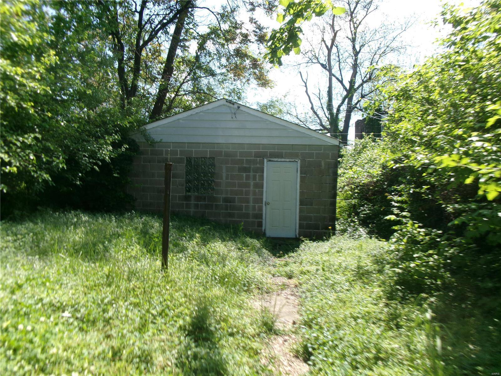 St Louis, MO 63120,5644 Terry AVE