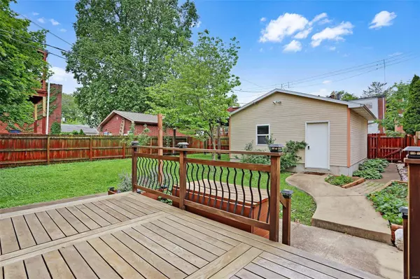 St Louis, MO 63118,3219 Iowa AVE