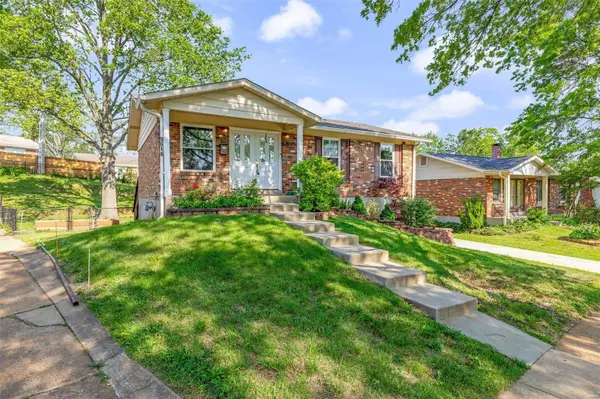 Affton, MO 63123,9616 Antonette Hills Dr.