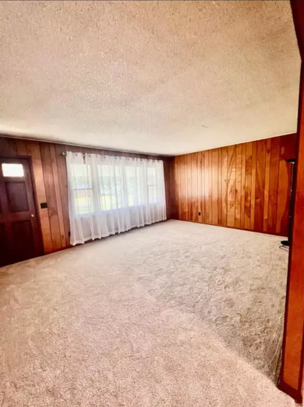 Houston, MO 65483,16539 Iowa Rd