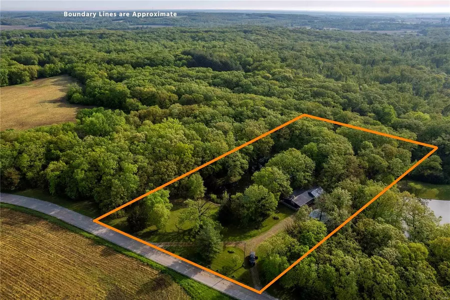 26963 County Road 283, Kahoka, MO 63445