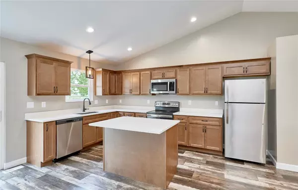 Eolia, MO 63344,115 Thurman DR