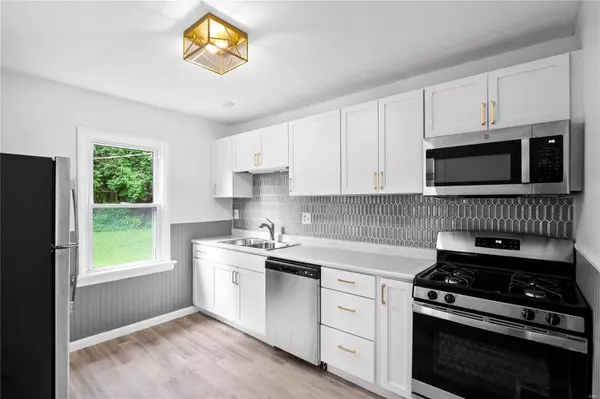 St Ann, MO 63074,3425 Saint Williams LN
