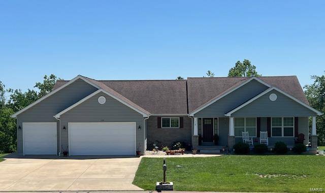 118 Weaver CT, Festus, MO 63028