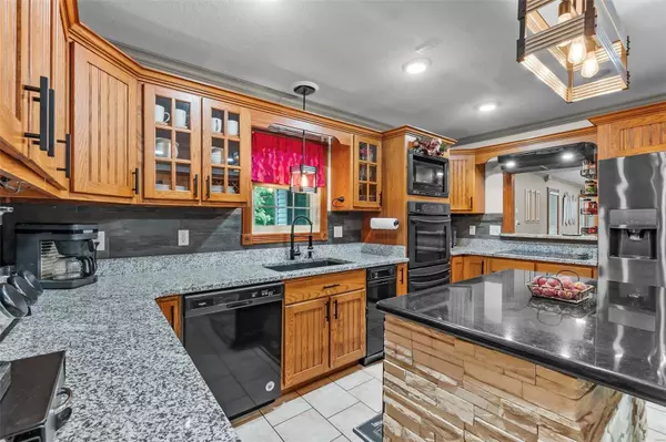 Altenburg, MO 63732,447 Sandy DR