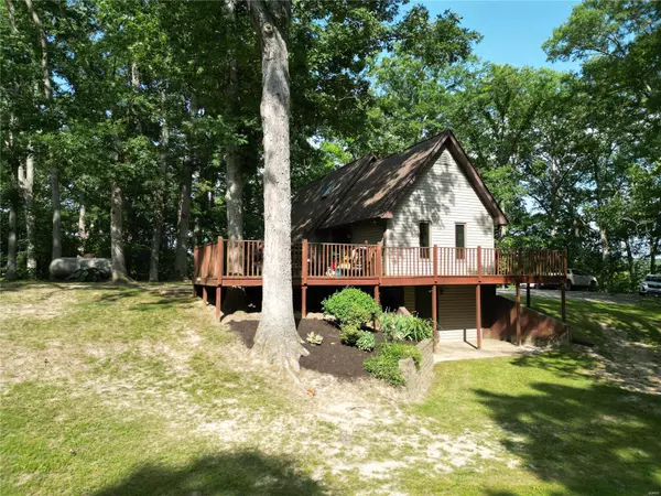815 Red Ball TRL, Coffeen, IL 62017