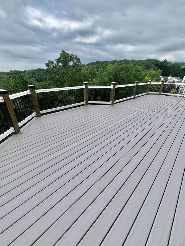 Eureka, MO 63025,918 Legends View DR