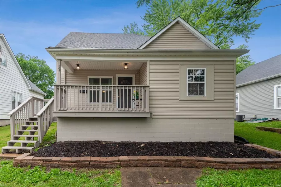 25 Jefferson Ave, Crystal City, MO 63019