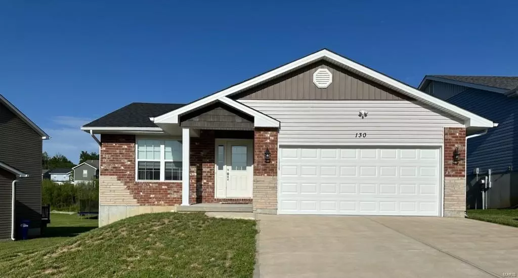 130 Hammond DR, Herculaneum, MO 63048