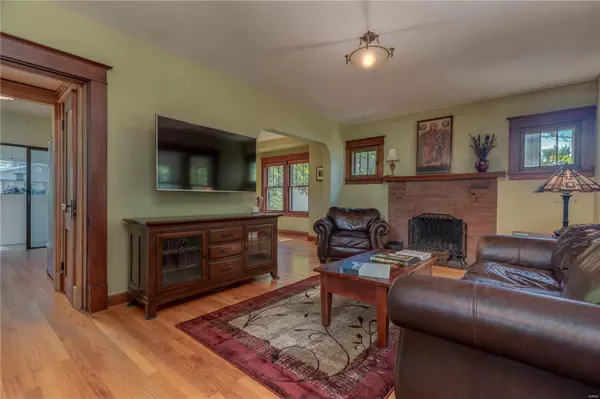 Webster Groves, MO 63119,733 Greeley AVE