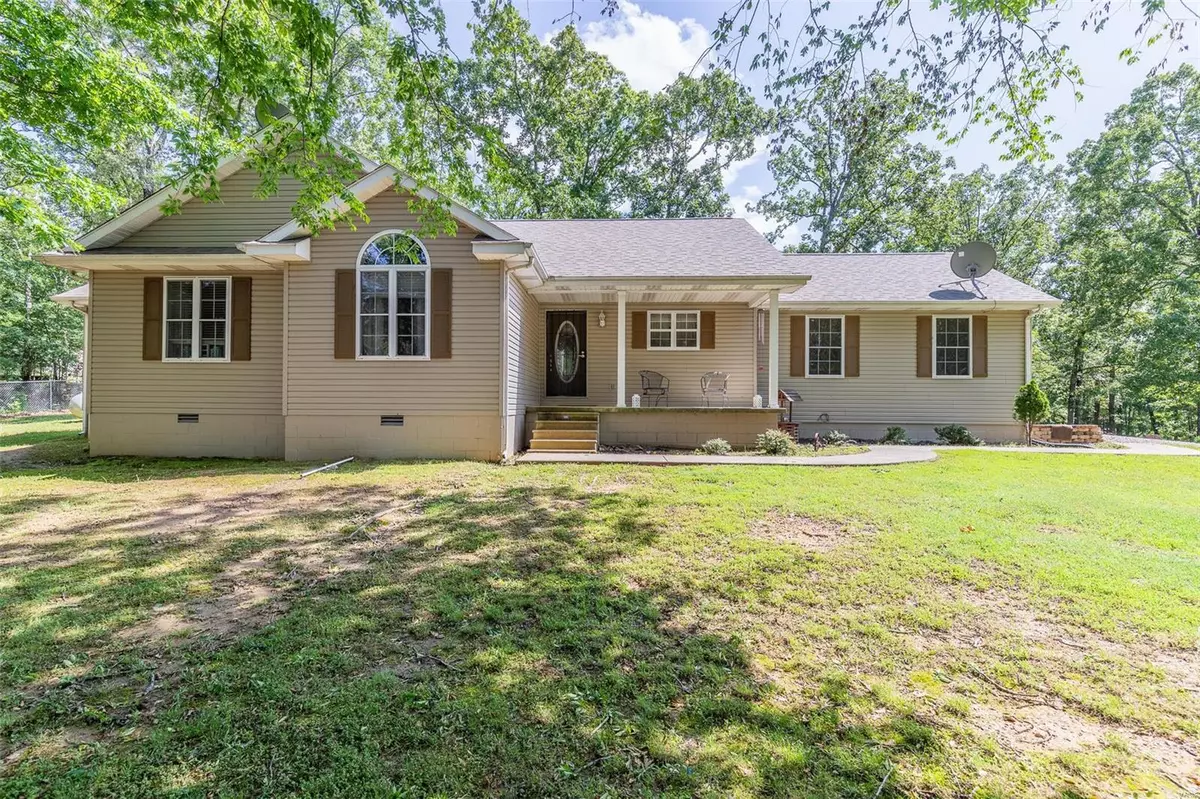 Poplar Bluff, MO 63901,314 County Road 5352