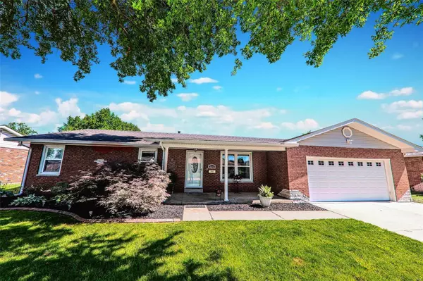 2213 Dawn PL, Granite City, IL 62040