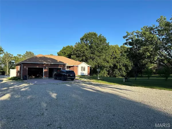 Bland, MO 65014,3890 TALL OAKS DR