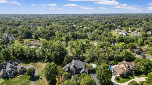 Chesterfield, MO 63005,2064 Kingspointe DR