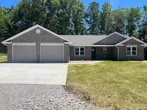 4036 Breckenridge DR, Hannibal, MO 63401