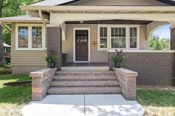 402 E Bradford AVE, St Louis, MO 63119