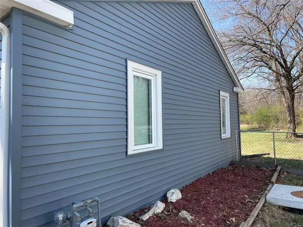St Louis, MO 63136,1851 Longford DR
