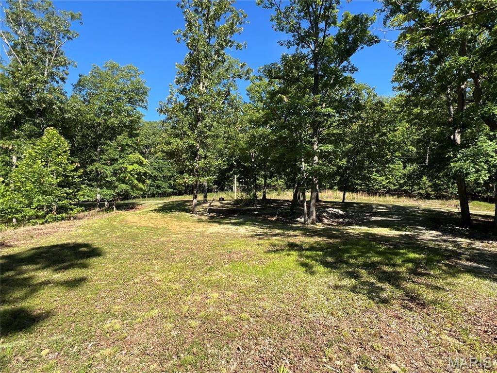 7037 Lake Point DR, Perryville, MO 63775