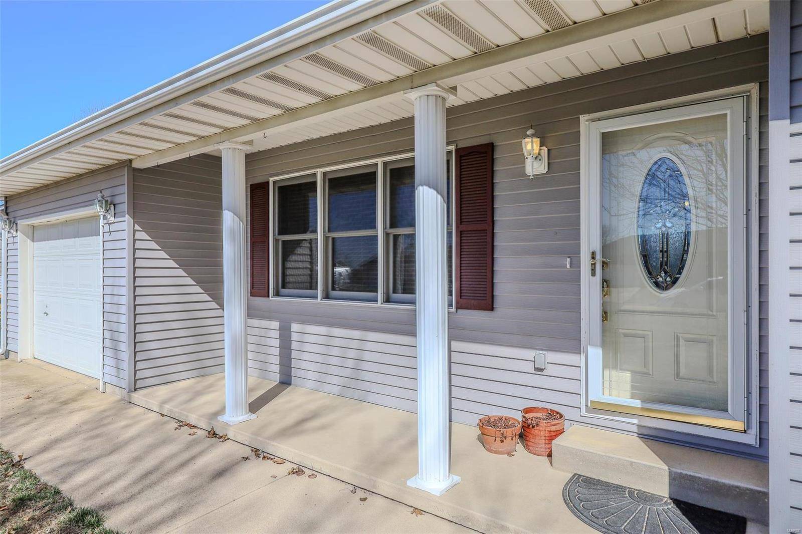 1123 Howard DR,  Lebanon,  MO 65536