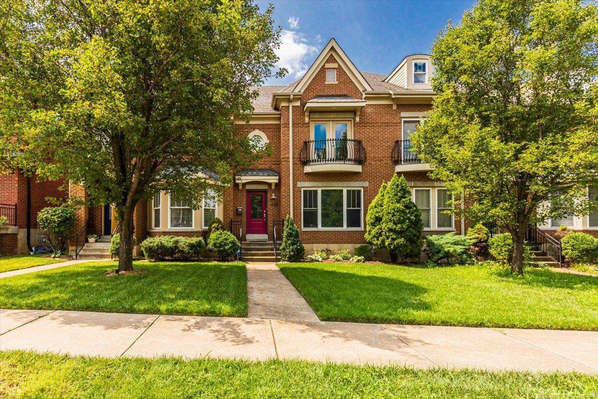4122 Olive ST,  St Louis,  MO 63108