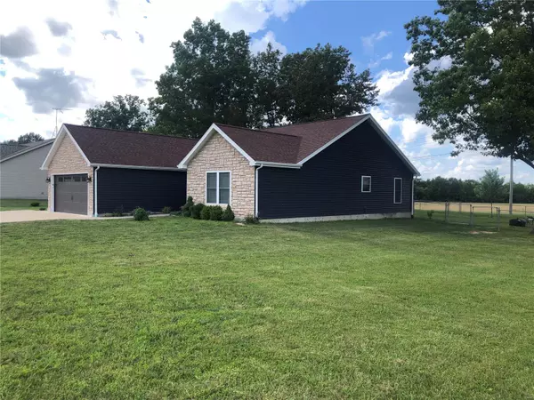 Sullivan, MO 63080,231 Peach Tree Ln.