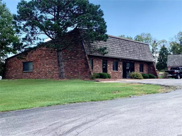 645 Clinic RD, Hannibal, MO 63401