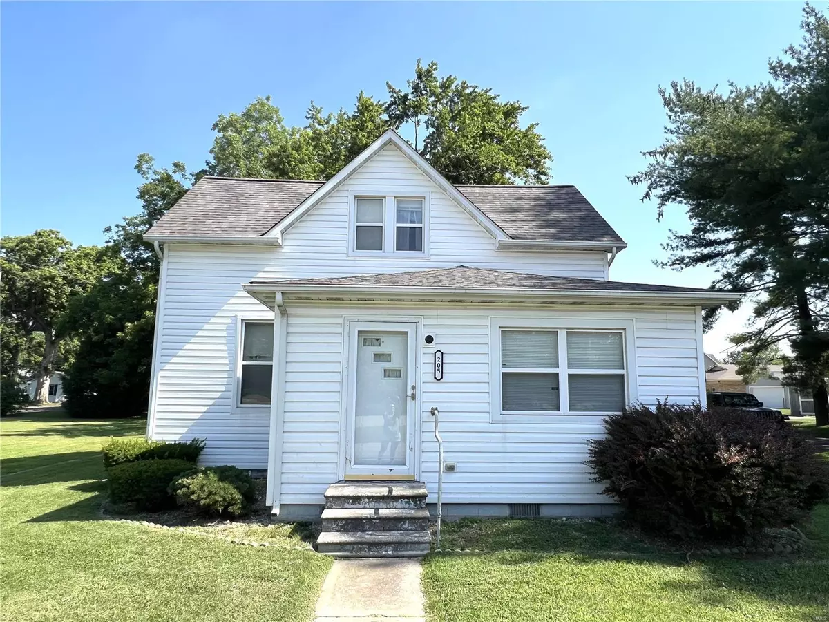 Albers, IL 62215,205 W State Rte 161