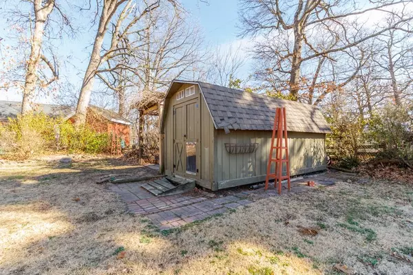 Lebanon, MO 65536,303 Bluebird Lane LN