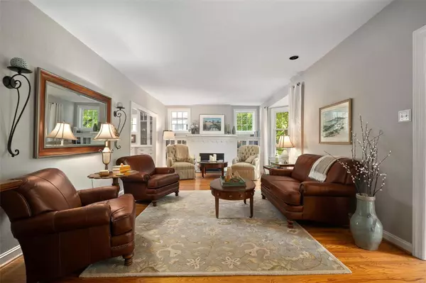 Webster Groves, MO 63119,127 Jefferson RD