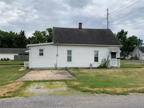 Gillespie, IL 62033,1101 S Macoupin ST